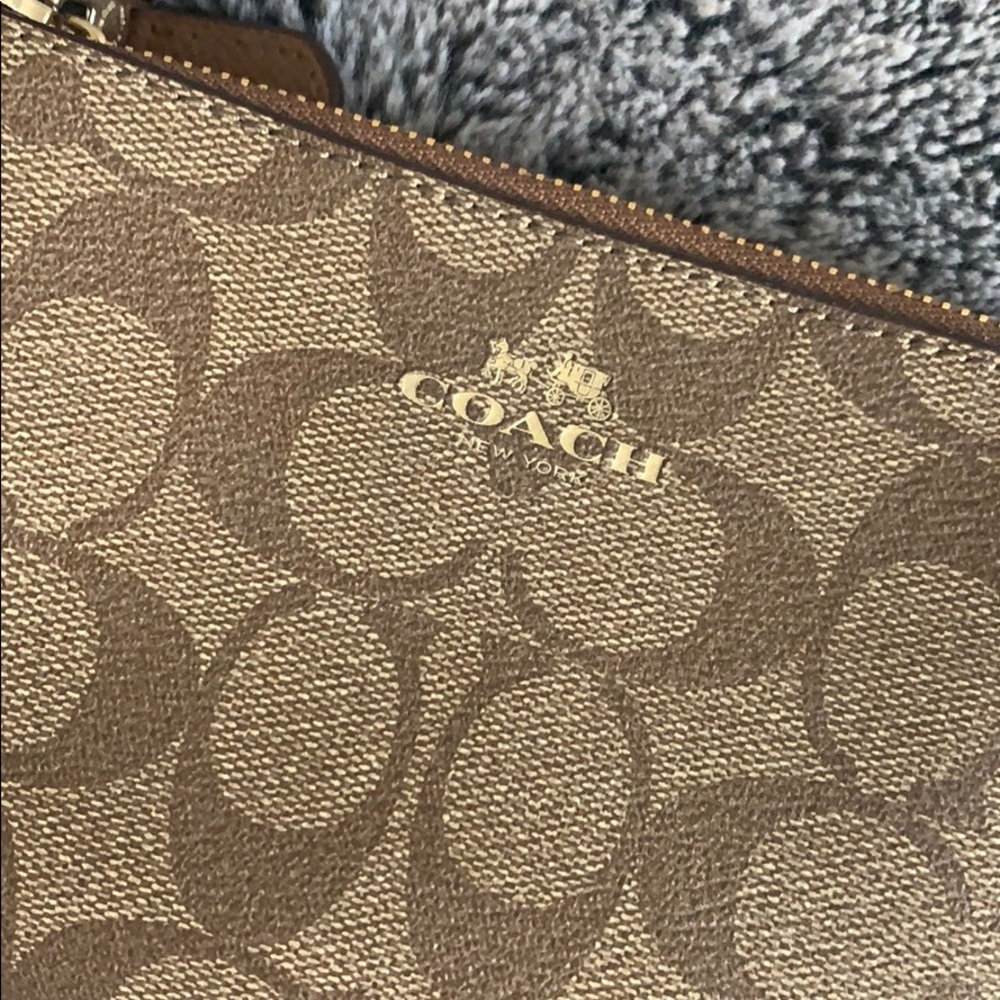 Coach Wristlet - Picture 2 of 5